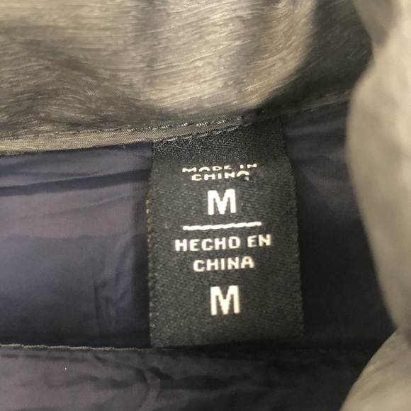 down filled vest with stow bag. Charcoal gray. Size M - Picture 7 of 8